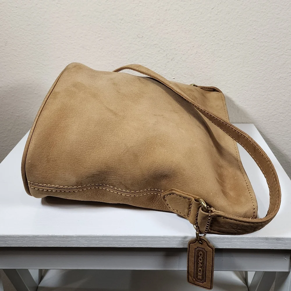 Vintage Coach Small Bucket Zip In Nubuc #4933 - Picture 10 of 17